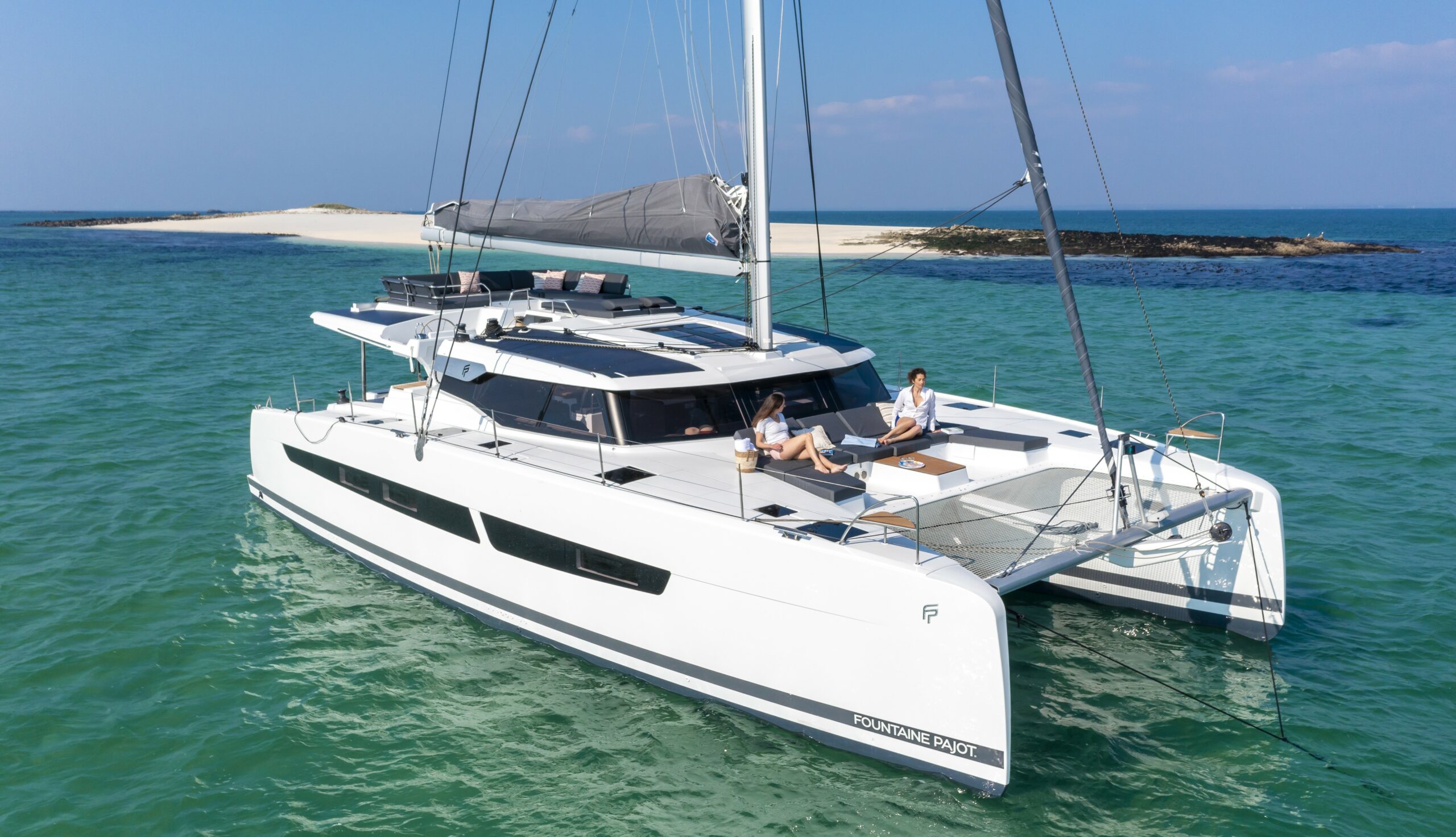 Aura 51 Catamaran